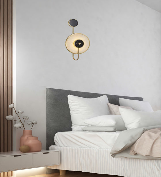 GLASS CRYSTAL CIRCULAR WALL LAMP