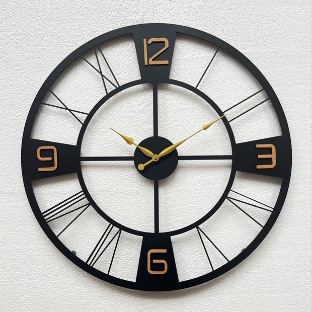 ANTIQUE GLAMOUROUS BLACK VINTAGE WALL CLOCK