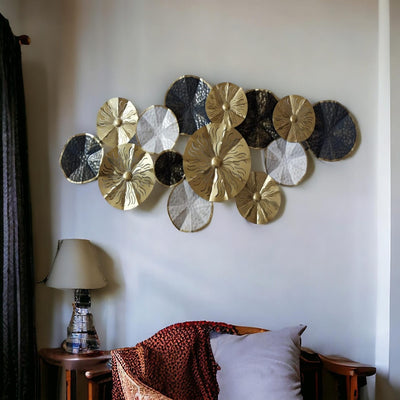 MULTICOLORED DESIGNED METAL WALL DECOR WITH ANTIQUE FINISH