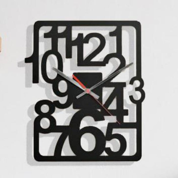 JUMBO NUMERAL SPORTING WALL CLOCK