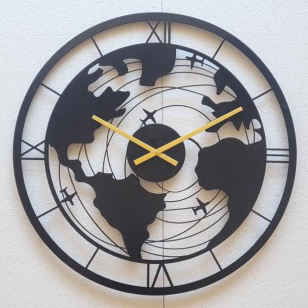 ATLAS CIRCULAR BLACK EXTRAVAGENOUS WALL CLOCK