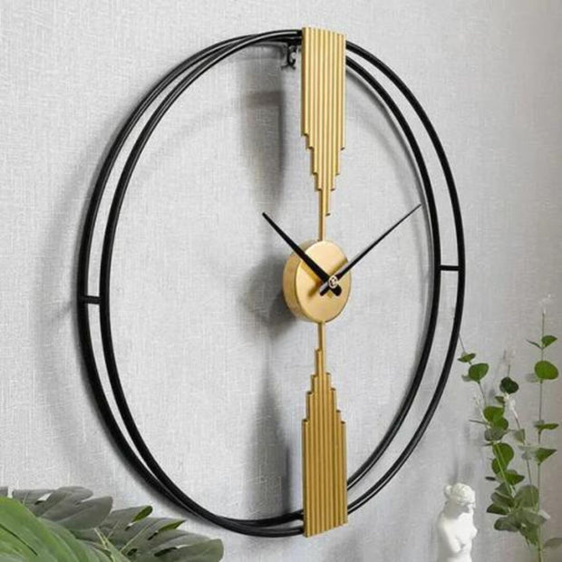 BLACK & GOLD ROMANIAN ANALOGUE ANTIQUE WALL CLOCK