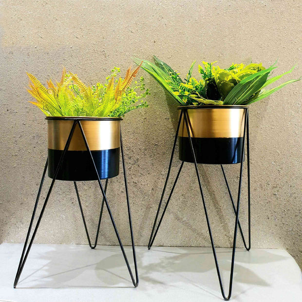 GOLDEN BLACK METALLIC FLOOR PLANTER