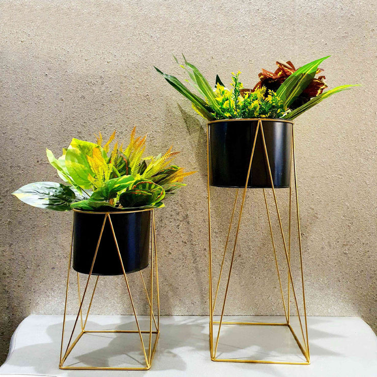 BLACK & WHITE POLYMER BIG METAL PLANTER