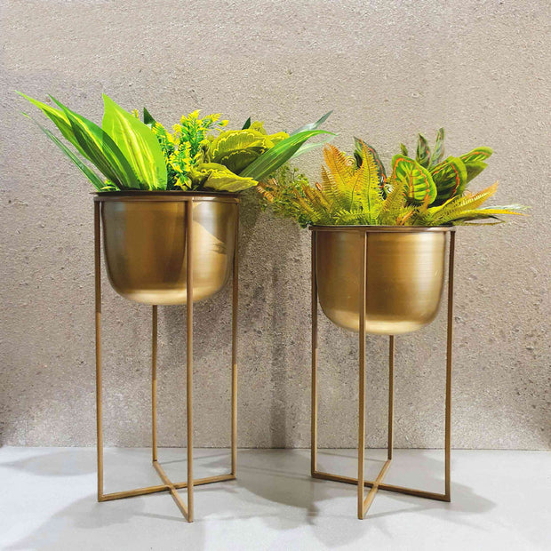 HAMMERED BRONZE METAL FLOOR PLANTER