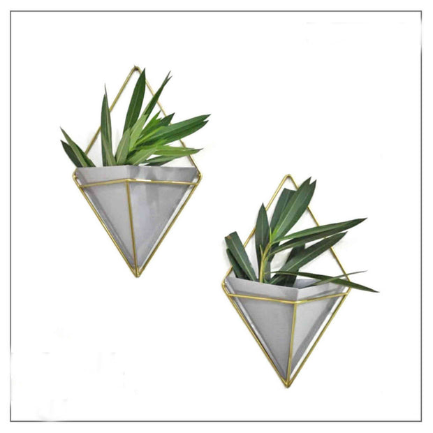 MULTICOLOURED 3D TRIANGULAR WALL PLANTER