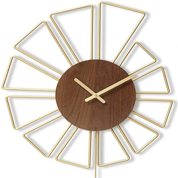 ANTIQUE GOLDEN BENIGNANT METAL WALL CLOCK
