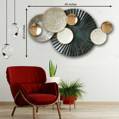 SEDATE MULTI COLORED METAL WALL DECOR