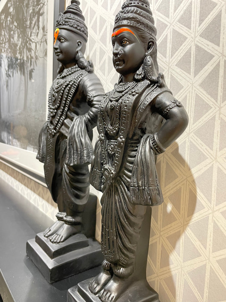 Proficiently Handcrafted Full Black God Vithal Rukmini Idols