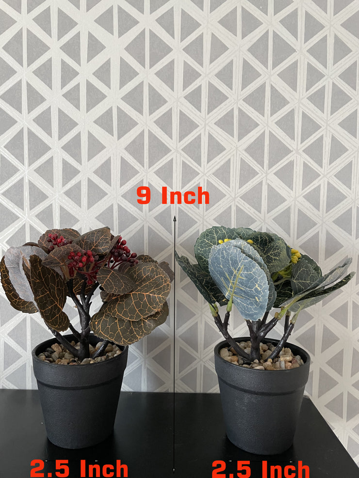 BLACK FIBER PLANT POT WITH BROWN LEAVES