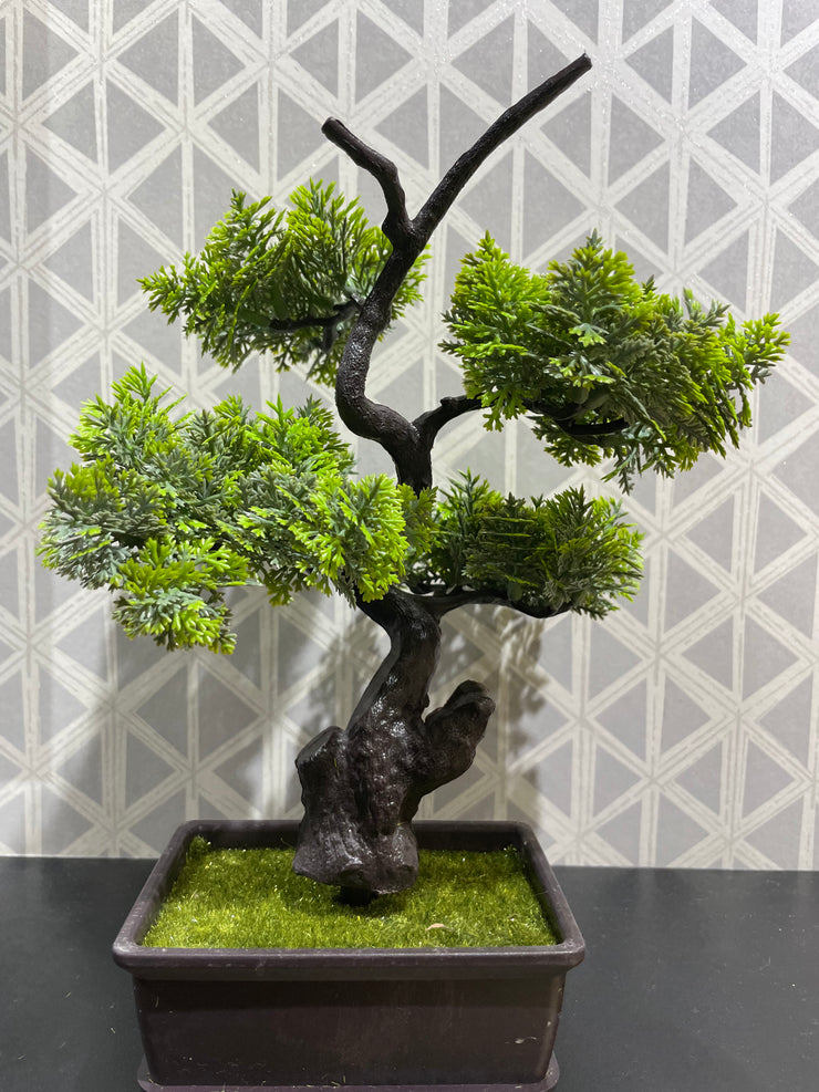 CONTEMPORARY BROWN RECTANGULAR INDOOR PLANT POT WITH ARTIFICIAL GREEN LEAVES