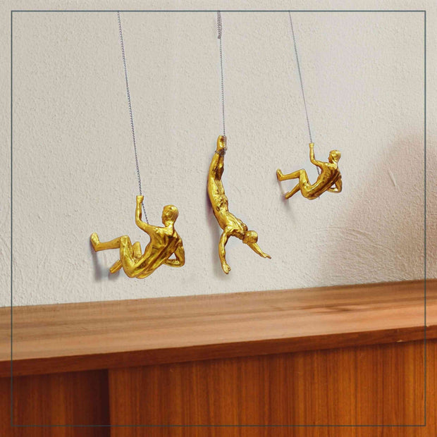 THREE RING FUN TREKKING HANGING WALL ART