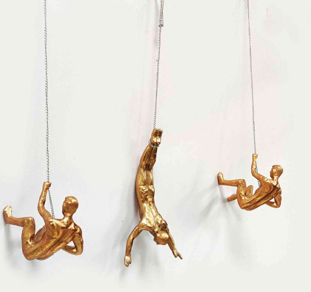 THREE RING FUN TREKKING HANGING WALL ART