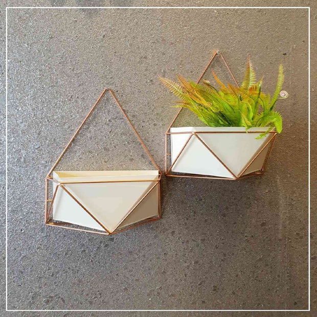 FABI WIRED SHAPED RAILING PLANTER