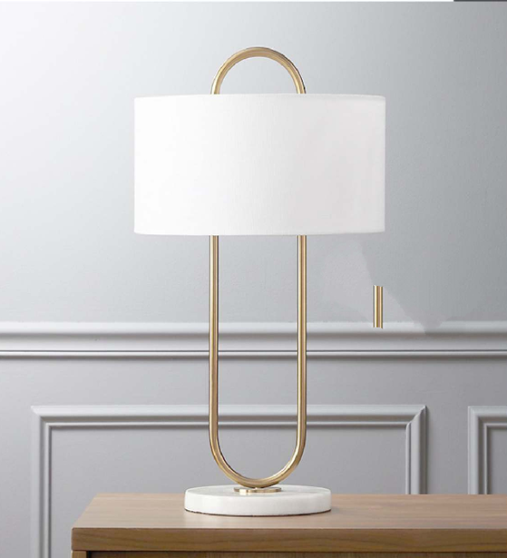 LA MODE ANTIQUE BRASS TABLE LAMP