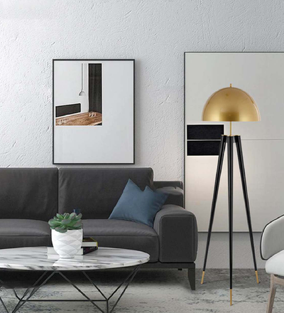 TRIPATITE FLOOR LAMP WITH AN ALLURING GOLDEN SHADE