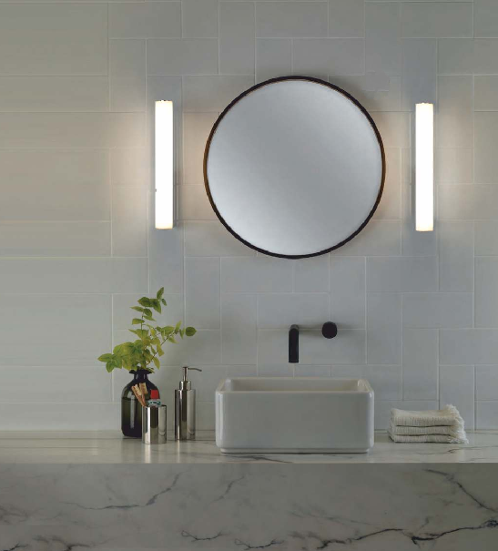 TUBULAR CHROME METAL AND GLASS WALL LAMP