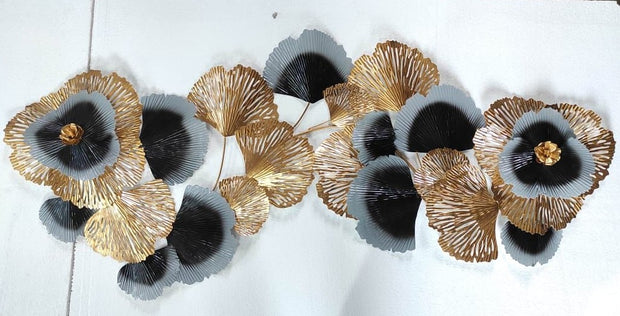 GOLD AND SILVER ASTONISHING METAL WALL DÉCOR