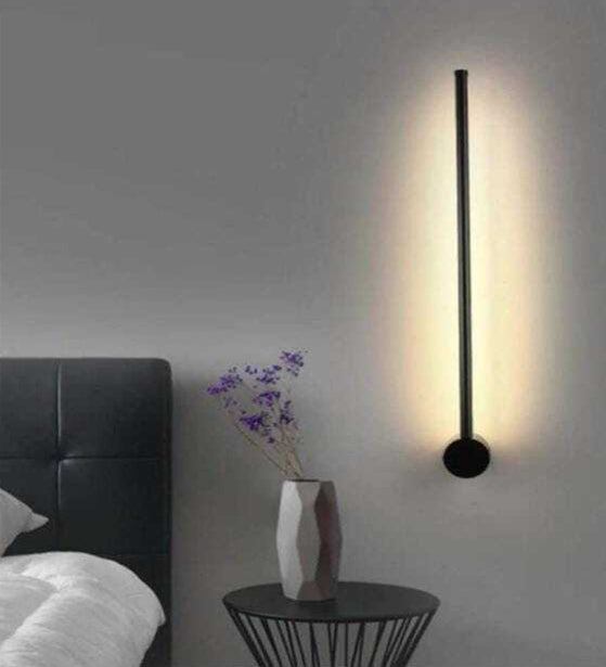SUPER MINIMAL ROYAL WALL LAMP