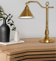 CONVENTIONAL METAL TABLE LAMP
