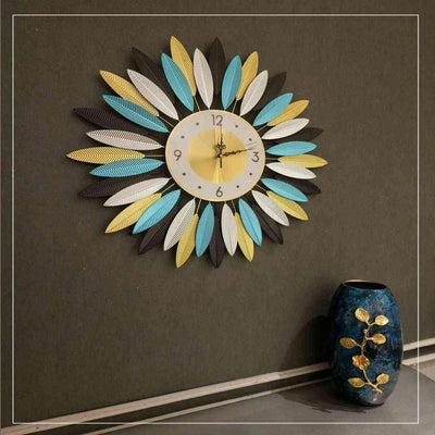 MULTICOLOURED METAL FOLIATED ANTIQUE WALL CLOCK