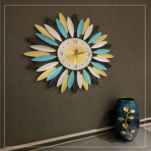MULTICOLOURED METAL FOLIATED ANTIQUE WALL CLOCK